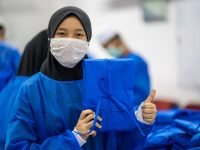 Isolation Gown Ppe Projek Pelangi 026