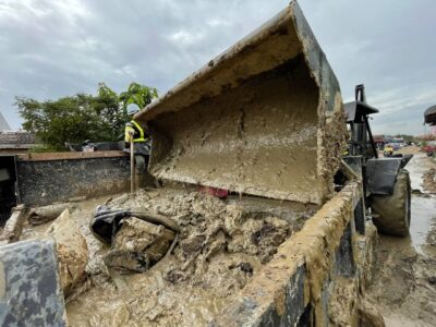 projekpelangi banjir nanding photo 2021 12 31 10 41 07