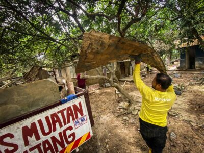 projekpelangi banjir nanding photo 2021 12 31 15 54 37